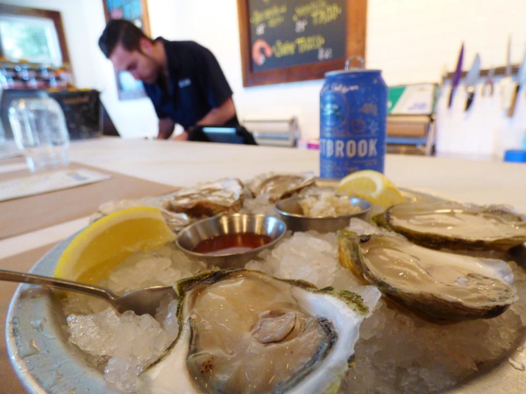 Where to Eat Oysters in Charleston, SC?
