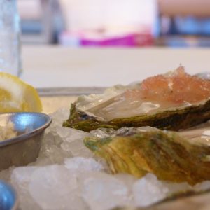 where to eat oysters in charleston